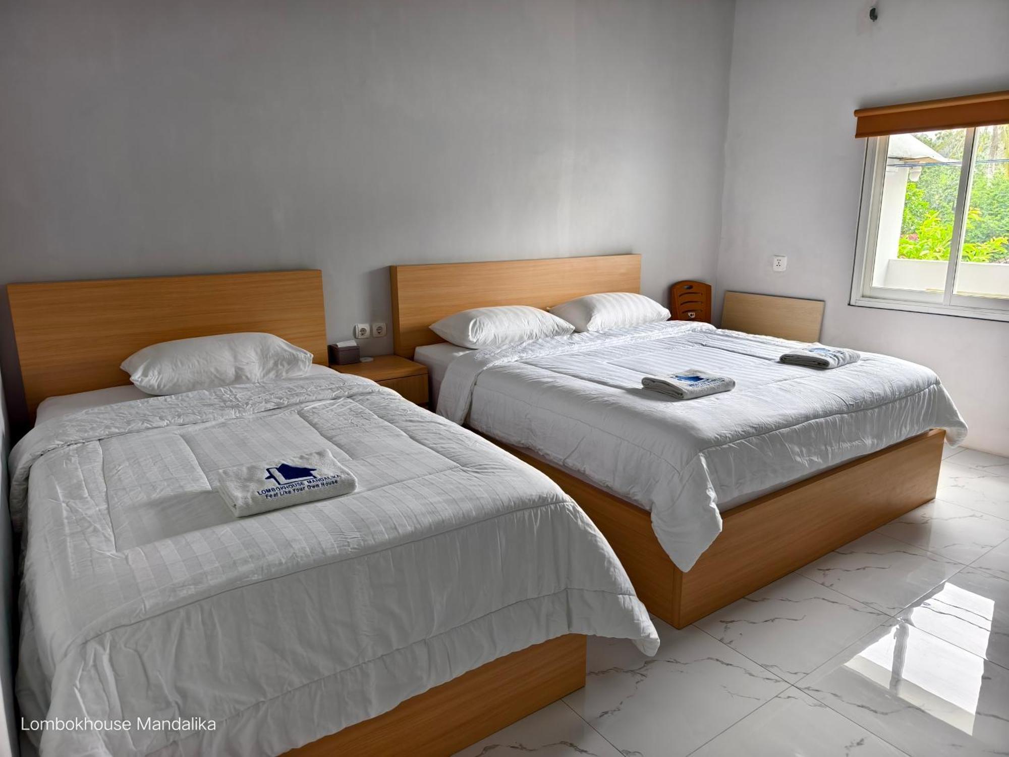 Отель Lombokhouse Mandalika Kuta  Экстерьер фото